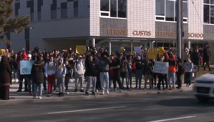 Hamilton’s public school board holds third anti-bullying session