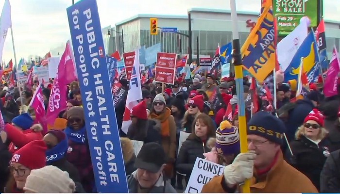 Unions threaten general strike at a labour rally in Niagara Falls