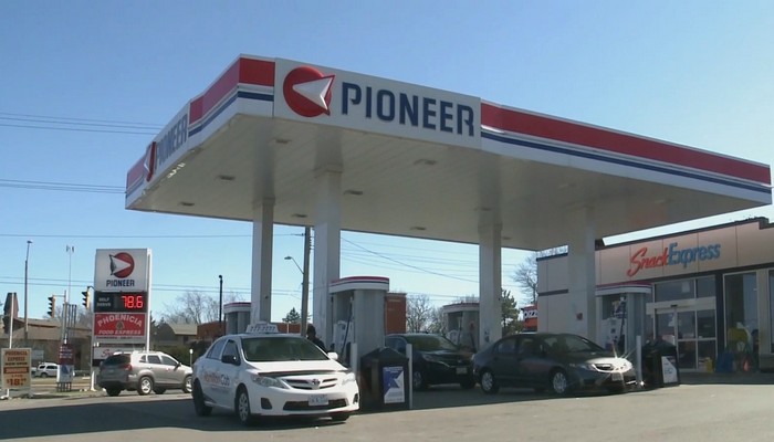 People in Hamilton fear a recession after prices at the pumps drop