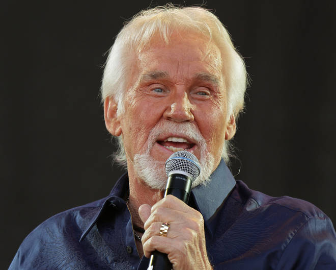 Kenny Rogers dies at 81