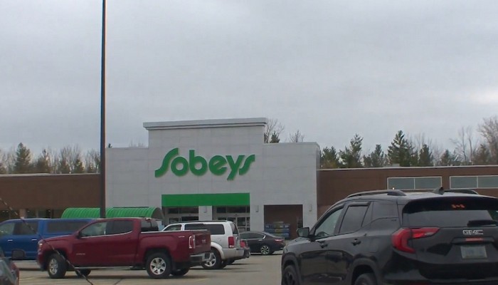 Sobeys reinstates lockdown bonus for front-line workers