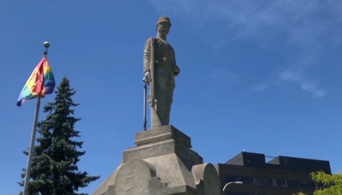 Calls to remove the Alexander Watson statue in St. Catharines