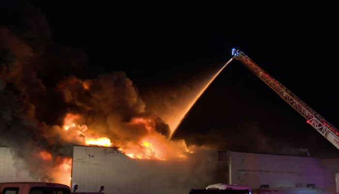 Hamilton firefighters tackle blaze at industrial building on Parkdale Ave.