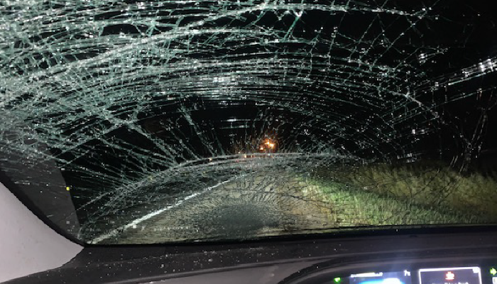 Object thrown off highway overpass in Brantford: OPP