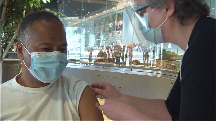 “It feels like a shot of hope” says Hamilton doctor as medical clinics begin vaccinations