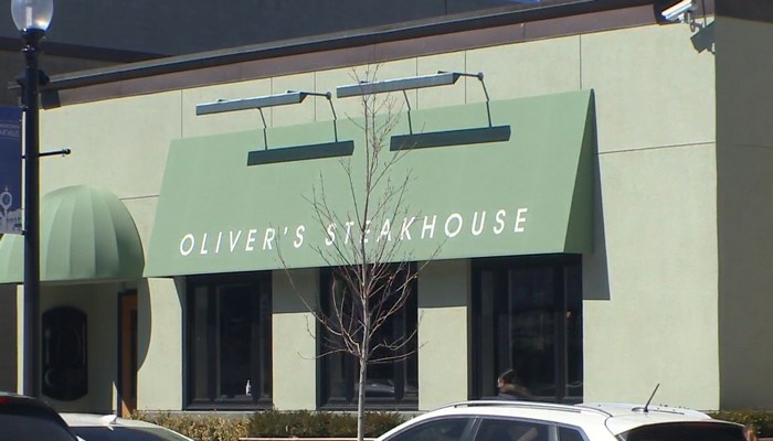 Over 200 people could’ve been exposed to a COVID variant while visiting an Oakville restaurant