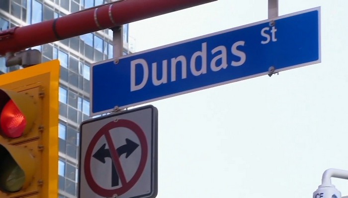 Renaming Dundas Street in Toronto