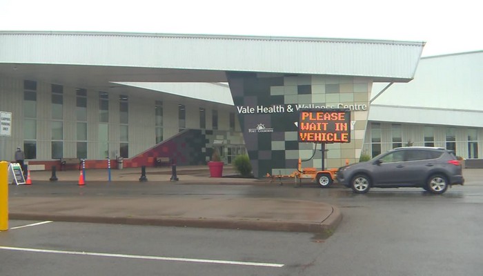 Around 180 people return to a Port Colborne vaccine clinic for a 3rd COVID shot after 6 people were injected with saline instead of Pfizer