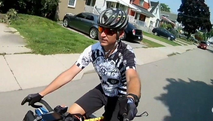 Hamilton man to bike ride over 1,000 km for mental illness