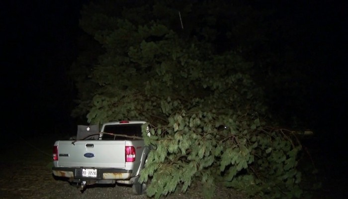 Man dies at an Erin golf course during a violent storm