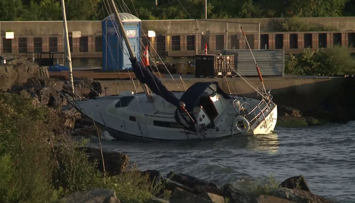 Police search for 84-year-old man after empty sail boat found in Burlington