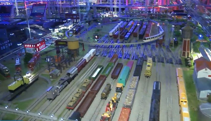 One-of-a-kind model railway in Niagara Falls