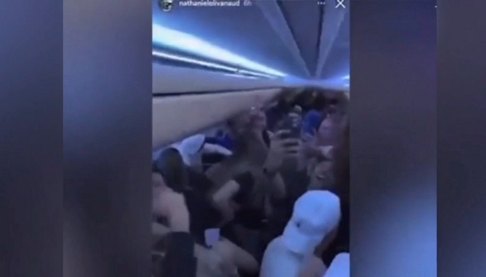 Video of partying passengers on Sunwing flight a ‘slap in the face’: Trudeau