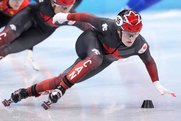 Canadian Kim Boutin wins bronze in short-track speed skating