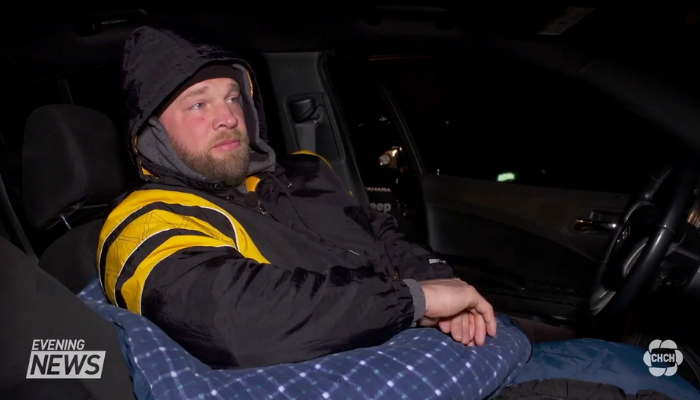 Hamilton Tiger-Cats offensive lineman Chris Van Zeyl slept in car to raise awareness of homelessness