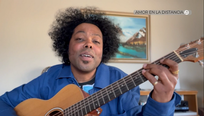 Music Friday – Alex Cuba performs