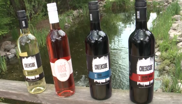 Wine & dine on the deck Creekside in Jordan