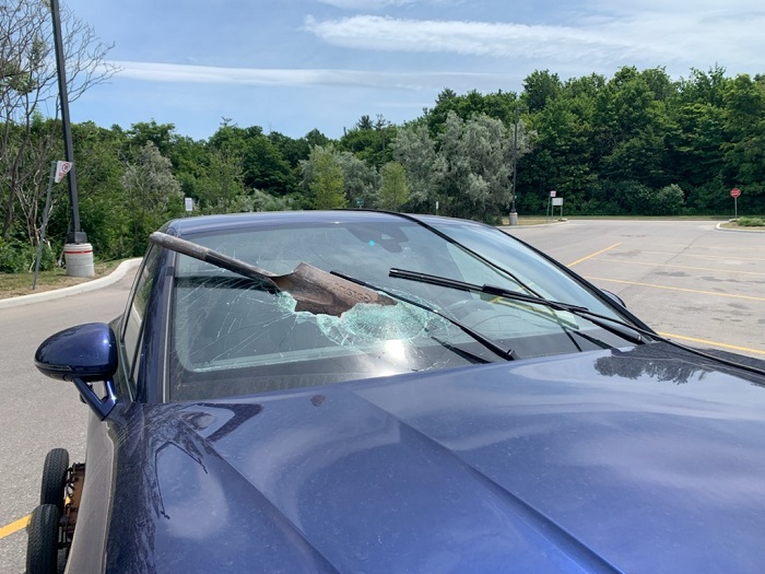 Mississauga driver uninjured after shovel smashes through windshield