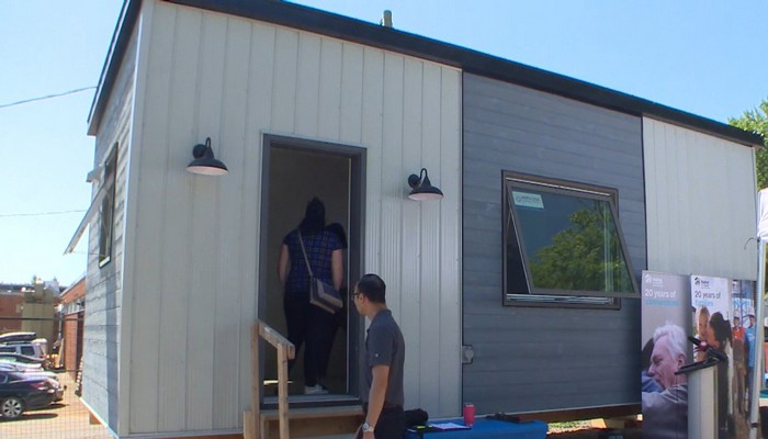 200 Halton students build tiny homes for First Nations community