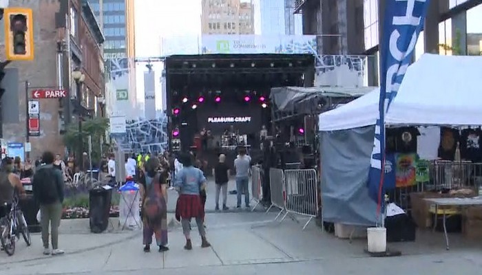 Hamilton’s Supercrawl weekend kicks off on James St. North