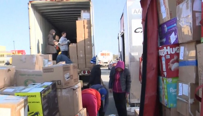 Volunteers sending ninth plane load of humanitarian aid to Ukraine