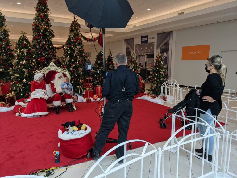 Santa Claus makes appearance at Eastgate Mall in Hamilton