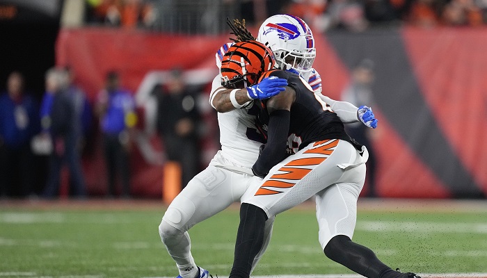 Bills safety Damar Hamlin returns to Buffalo to continue recovering