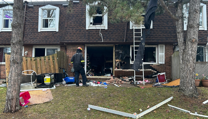 Kitchener house explosion sends 2 adults, 2 children to hospital