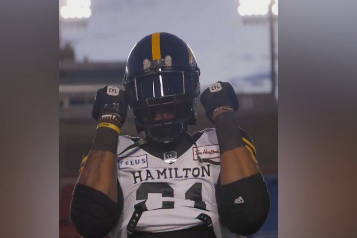Linebacker Simoni Lawrence suits up for 10th season with Hamilton Tiger-Cats