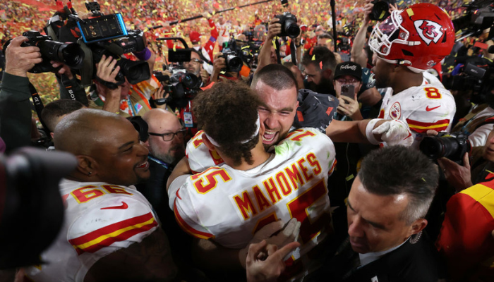 Mahomes leads Chiefs to comeback win against Eagles in Super Bowl classic, Super  Bowl LVII