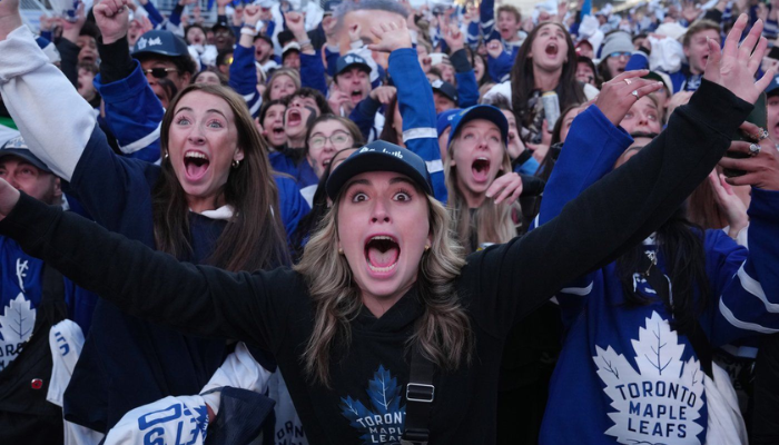 Packed bars, busy downtown streets expected in Toronto as Maple Leafs take on Florida