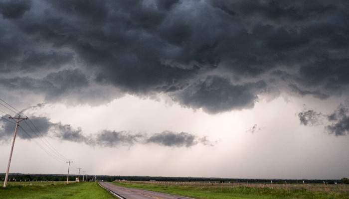 Thousands without power following Ontario storm