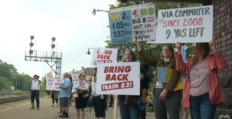 Brantford commuters take aim at VIA Rail to bring back Train 82