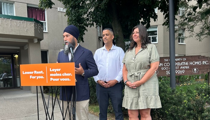 NDP leader Jagmeet Singh addresses Hamilton’s rental crisis