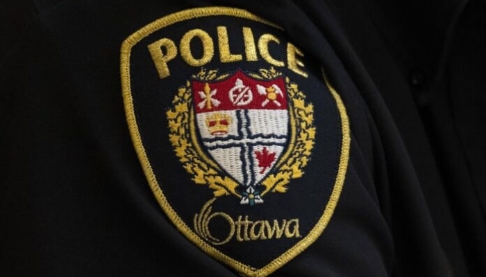 Teen dead, another missing after falling through ice on the Rideau River in Ottawa