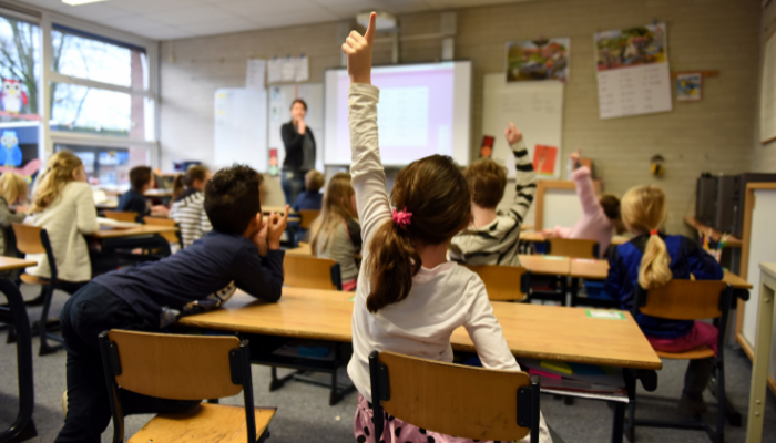 Ontario elementary teachers to hold strike votes; union urges walkout