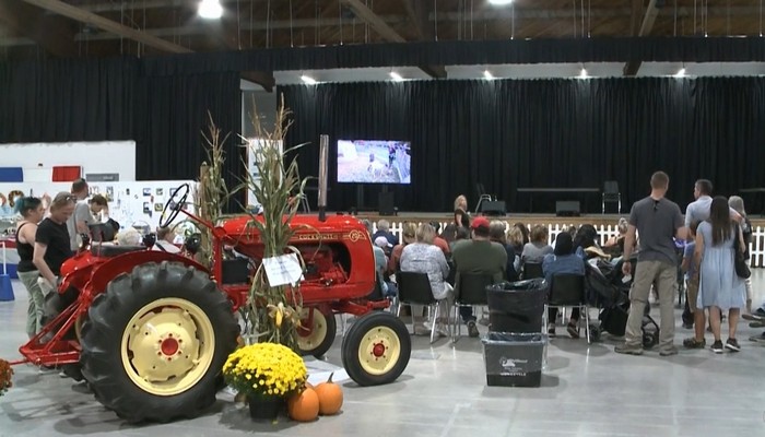 Crowds gather for Caledonia Fall Fair