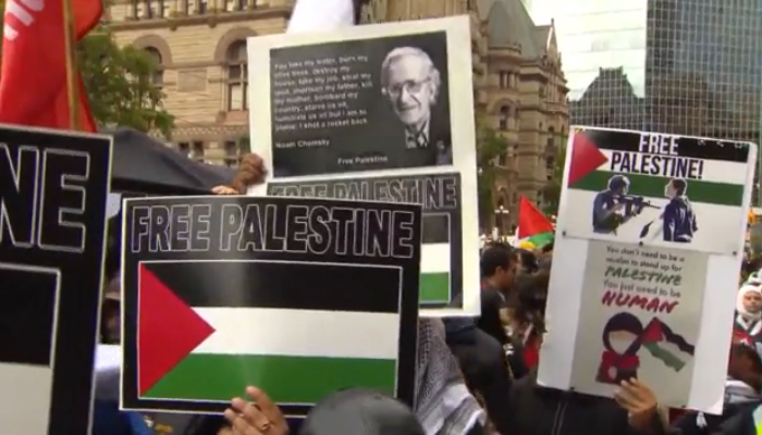 Israel and Palestinian rallies held in Toronto amidst conflict