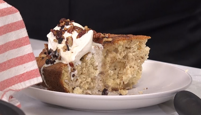 Try this recipe for a simple Apple Skillet Cake