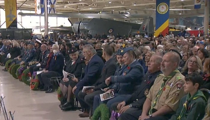 Thousands gather at Canadian Warplane Heritage Museum to pay respect