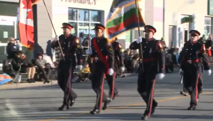 Niagara Falls Santa Claus Parade sees families line streets