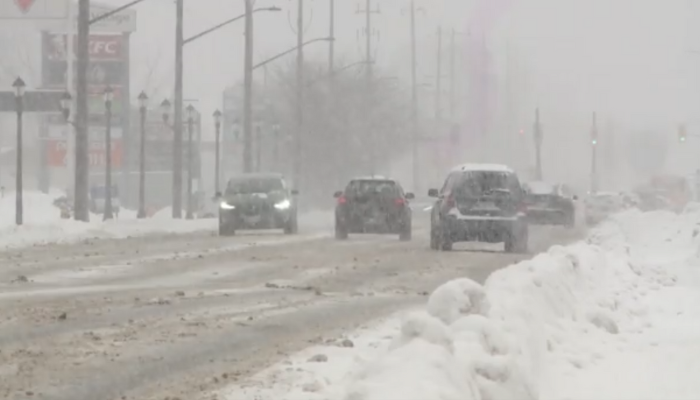 Fort Erie residents hunker down as snow squall warning stays in effect