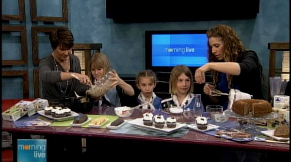 Cooking with Girl Guide cookies