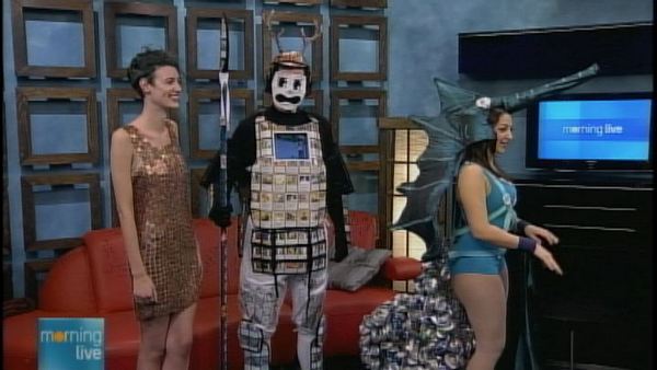 Wearable art, Morning Live, Nov 4, 2011