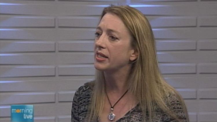 Parenting blogger Julie Cole; Morning Live, August 4, 2014