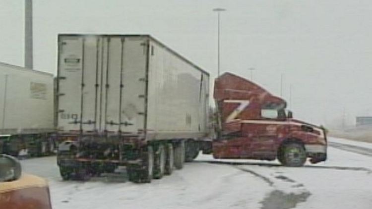 A jack-knifed tractor trailer on the QEW at Seventh St, St Catharines; November 19, 2014