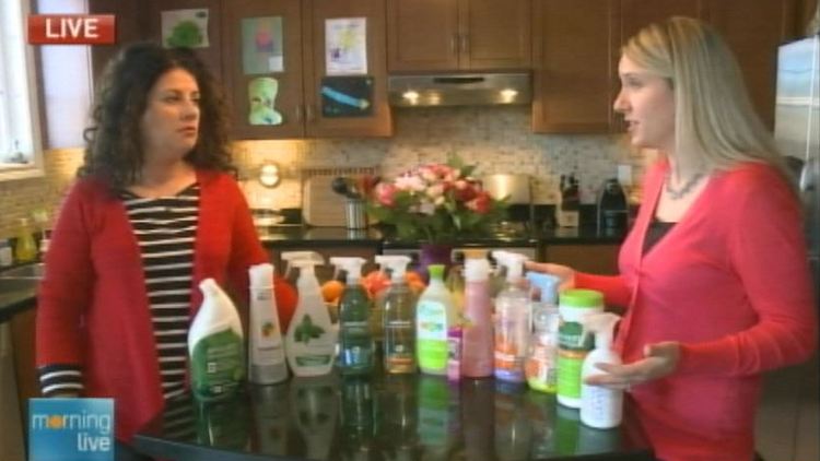 Lori DeAngelis and Rebecca McKillican of Well.ca; Morning Live, January 13, 2015