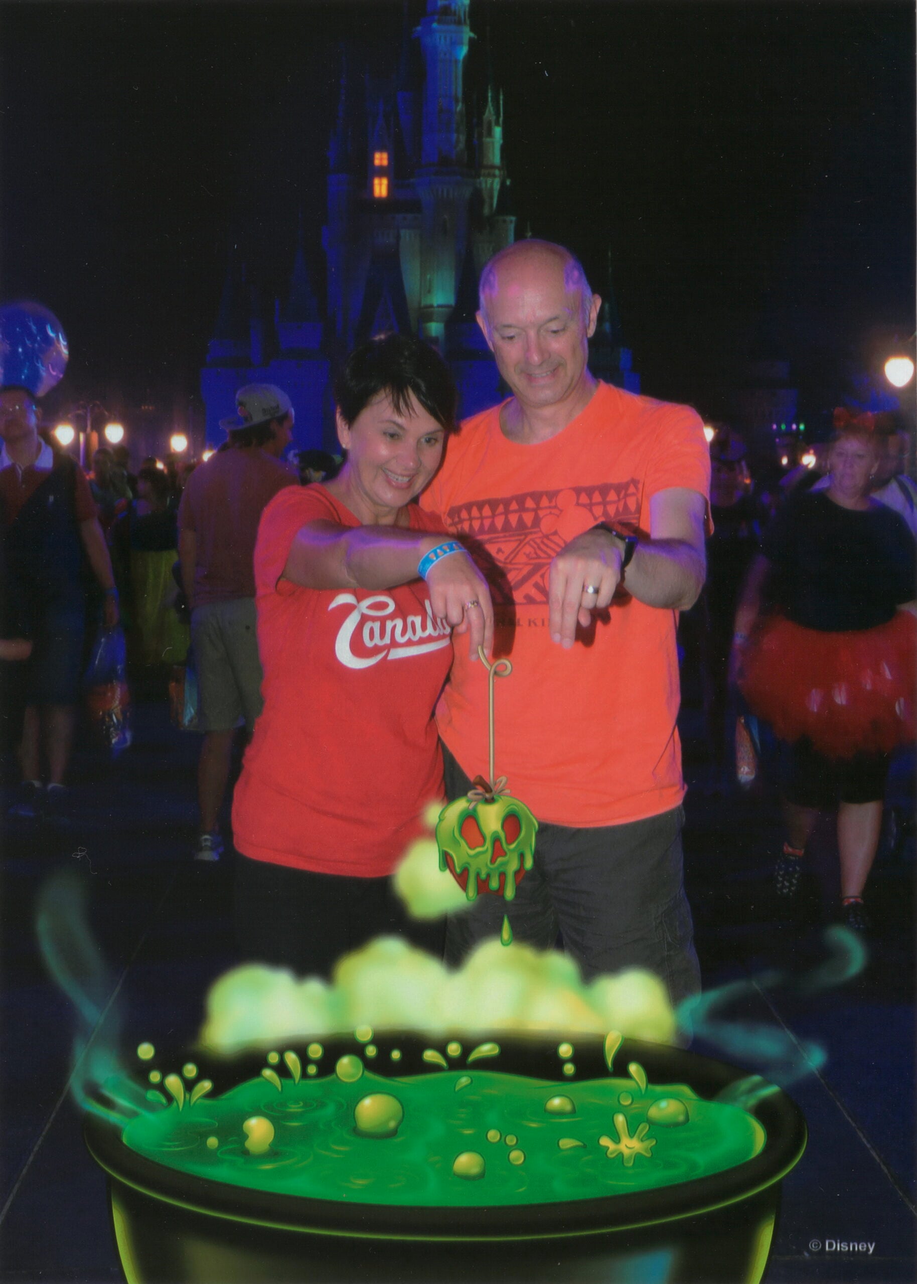 DISNEY apple dunk