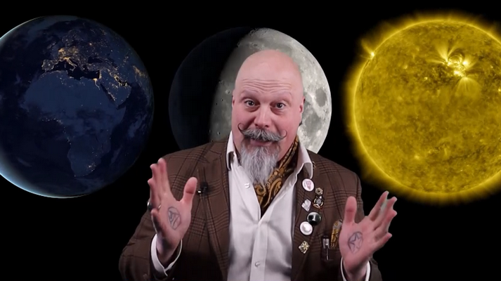 Total Solar Eclipse guide with The Great Orbax