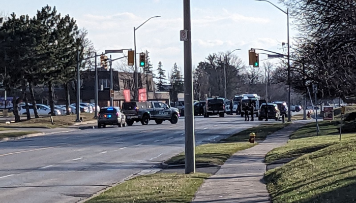 armed suspect Burlington